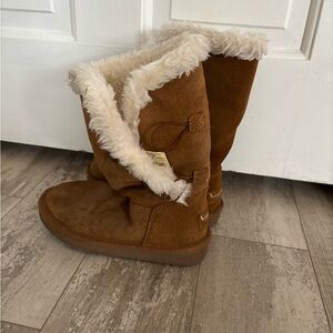 Girls Koolaburra by UGG boots